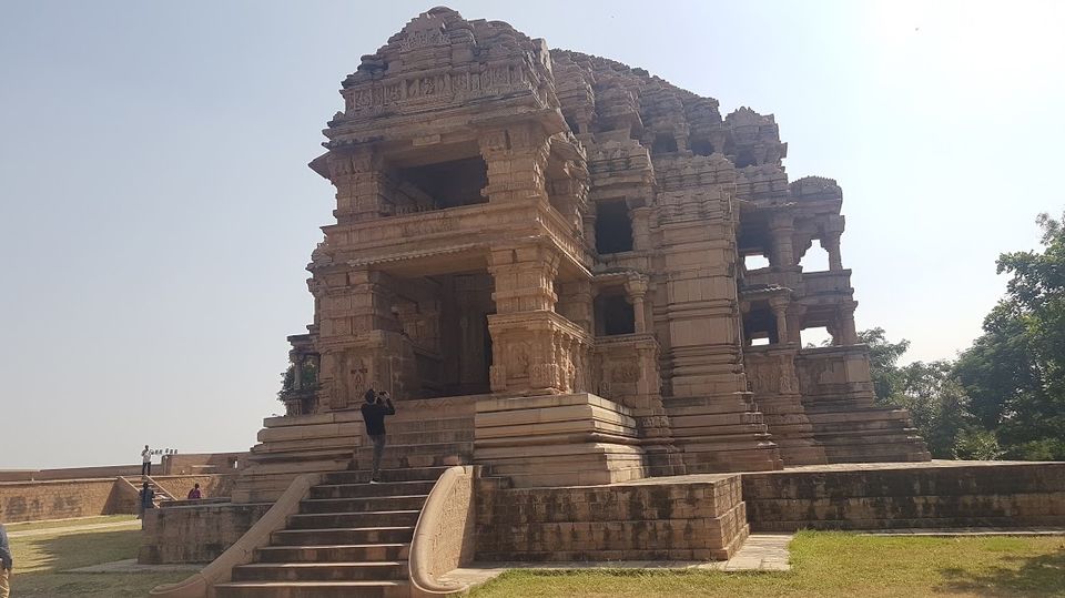 Photo of The Melodies of Gwalior, Delhi to Bangalore drive: Exploring the Unexplored 39/46 by Srashti Mittal