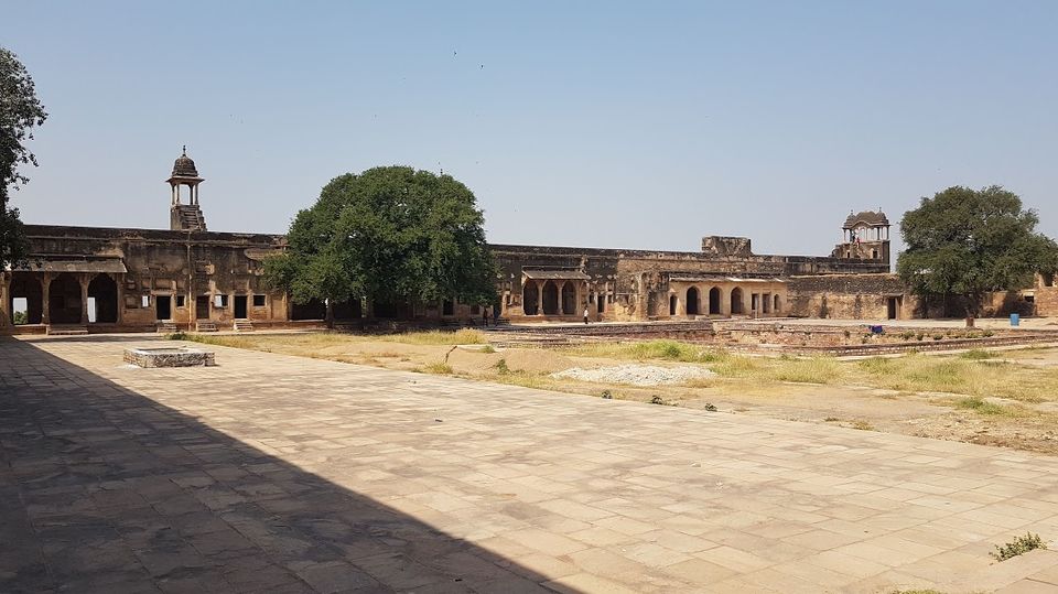 Photo of The Melodies of Gwalior, Delhi to Bangalore drive: Exploring the Unexplored 32/46 by Srashti Mittal