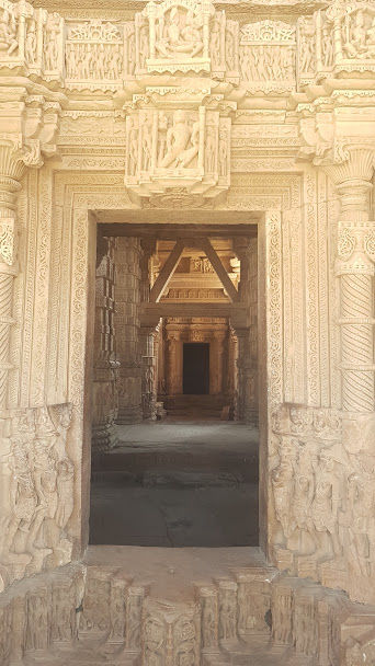 Photo of The Melodies of Gwalior, Delhi to Bangalore drive: Exploring the Unexplored 41/46 by Srashti Mittal