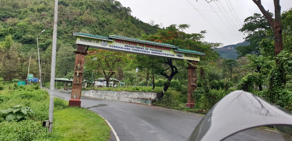 Photo of Patna to Darjeeling 515 km A memorable roadtrip through the Misty mountains of darjeeling by Ankit Nryn