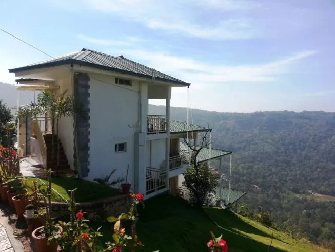 Photo of Munnar, Kerala, India by Bharti Singh