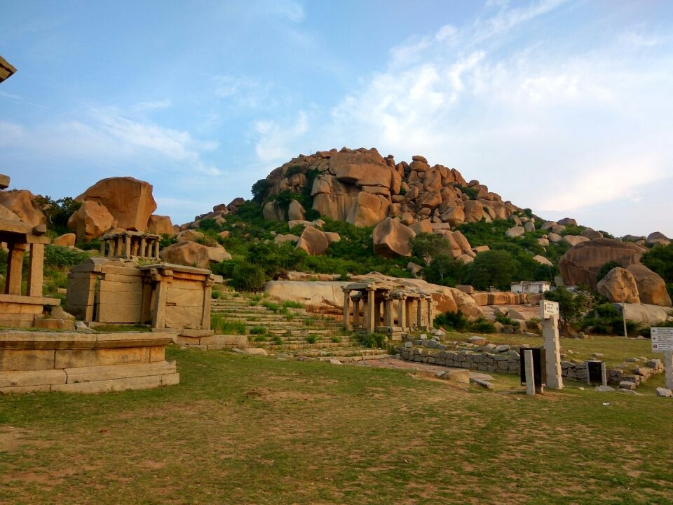 Photo of Hampi, Karnataka, India by Ashish Kona