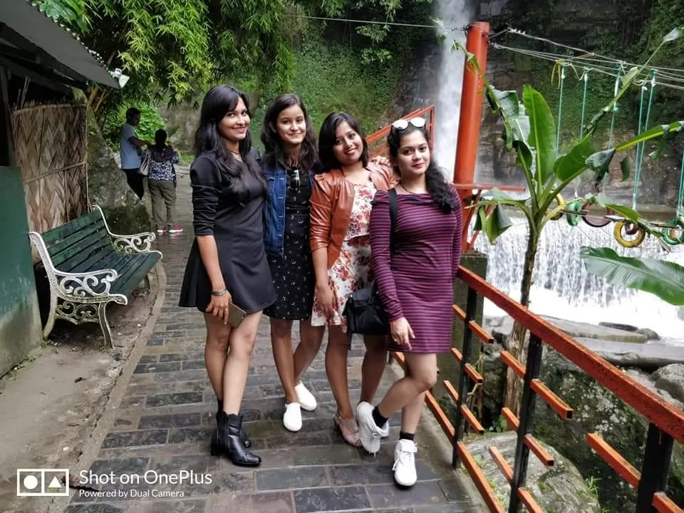Photo of Banjhakri Falls and Park, Gangtok, Sikkim, India by La Vie en Rose 