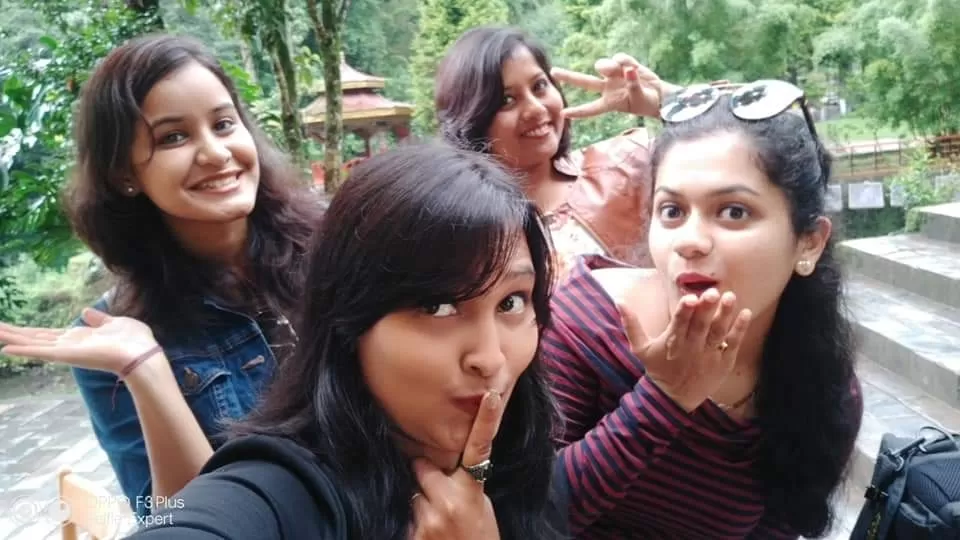 Photo of Banjhakri Falls and Park, Gangtok, Sikkim, India by La Vie en Rose 