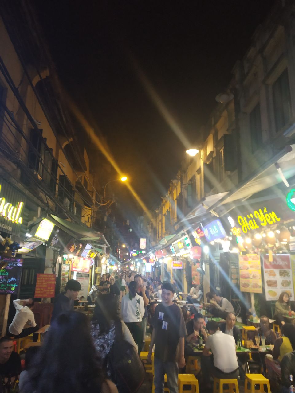 Photo of Backpacking Vietnam Solo for the First Time #TravelOnAClock by Trisha Singhal