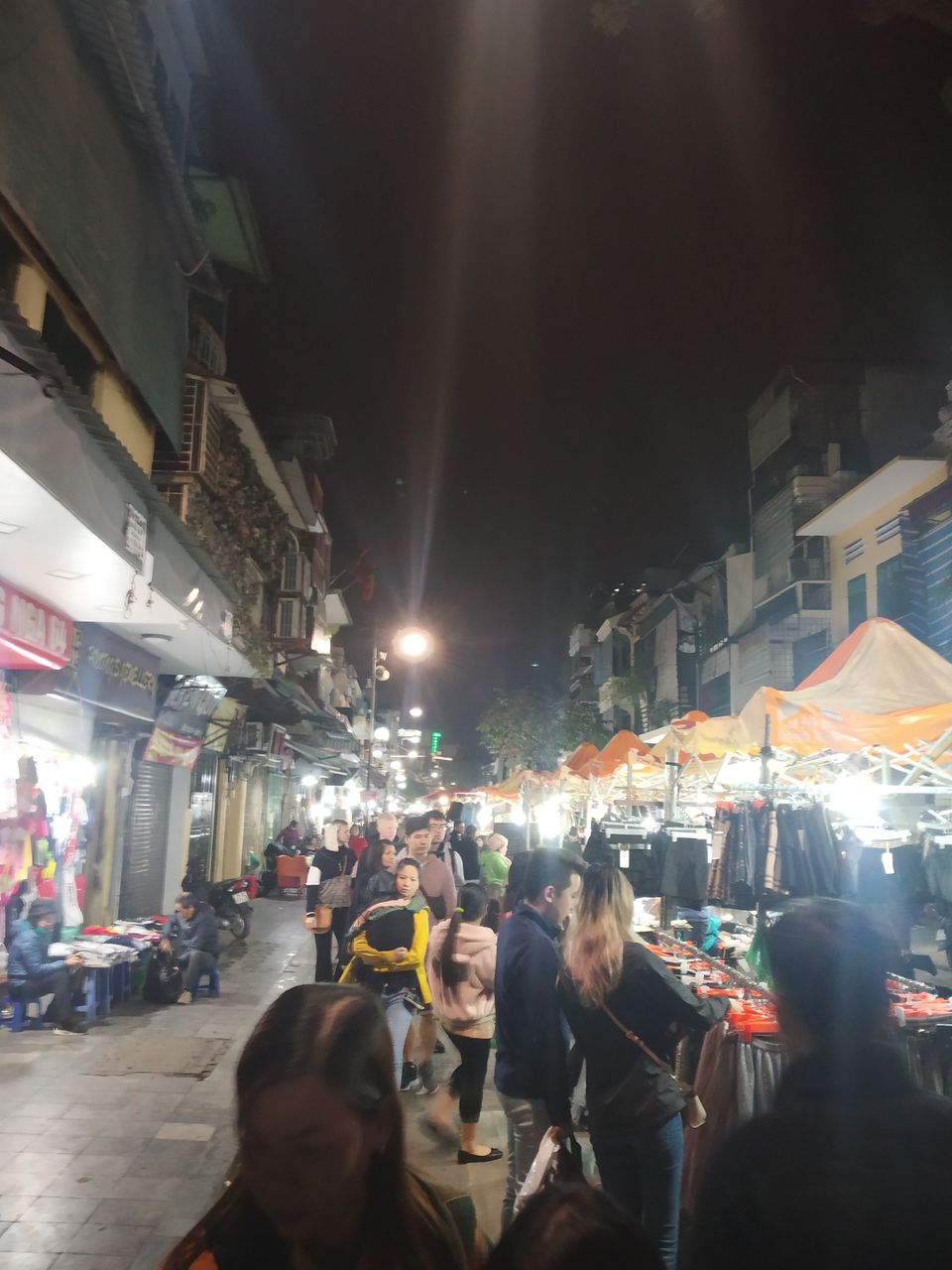 Photo of Hanoi, Hoàn Kiếm, Hanoi, Vietnam by Trisha Singhal