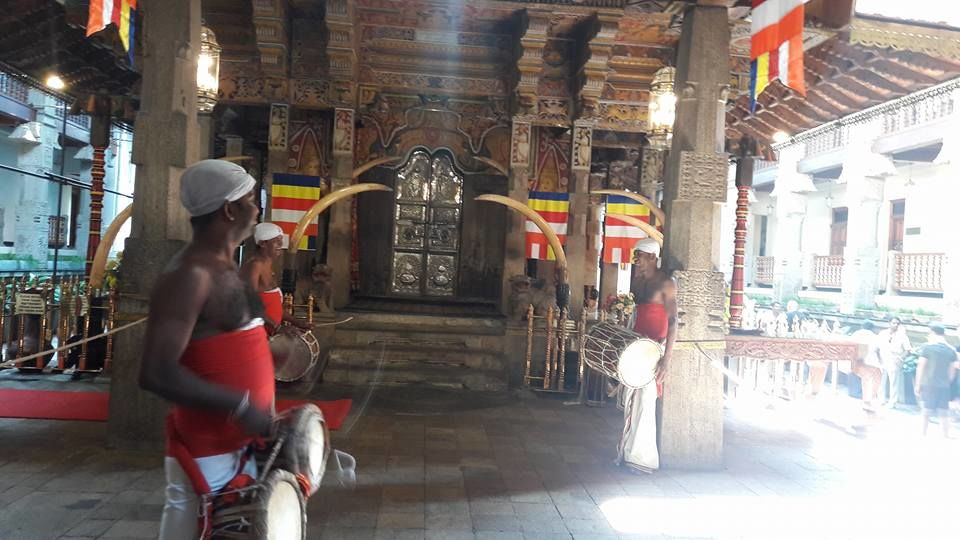 Photo of Temple of the Sacred Tooth Relic, Sri Dalada Veediya, Kandy, Sri Lanka by pallavi rangavajhala