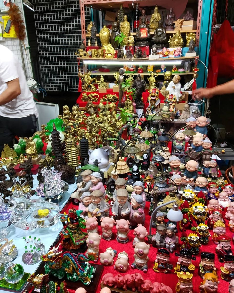 Photo of Hongkong...The City that never sleeps. by Reena Pereira