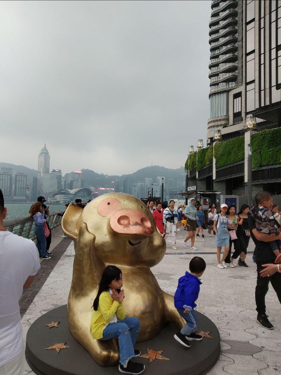 Photo of Hongkong...The City that never sleeps. by Reena Pereira