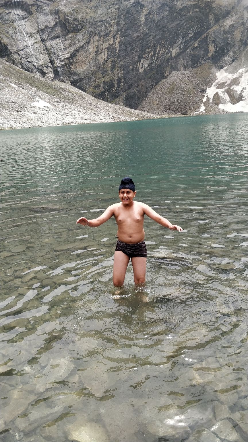 Photo of Trip to heaven..GURDWARA HEMKUNT SAHIB,Uttrakhand. by Prabh Arora