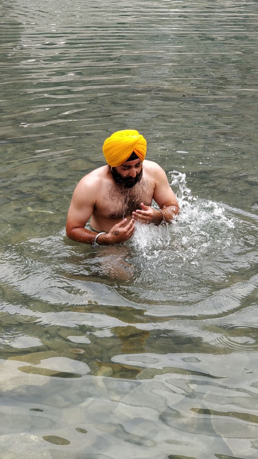 Photo of Trip to heaven..GURDWARA HEMKUNT SAHIB,Uttrakhand. by Prabh Arora