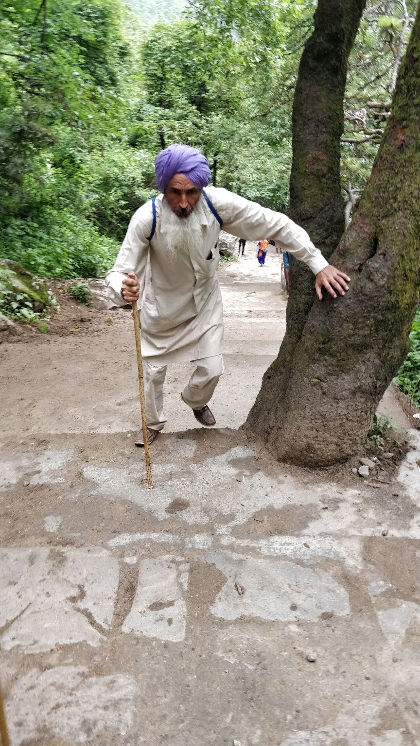Photo of Trip to heaven..GURDWARA HEMKUNT SAHIB,Uttrakhand. by Prabh Arora