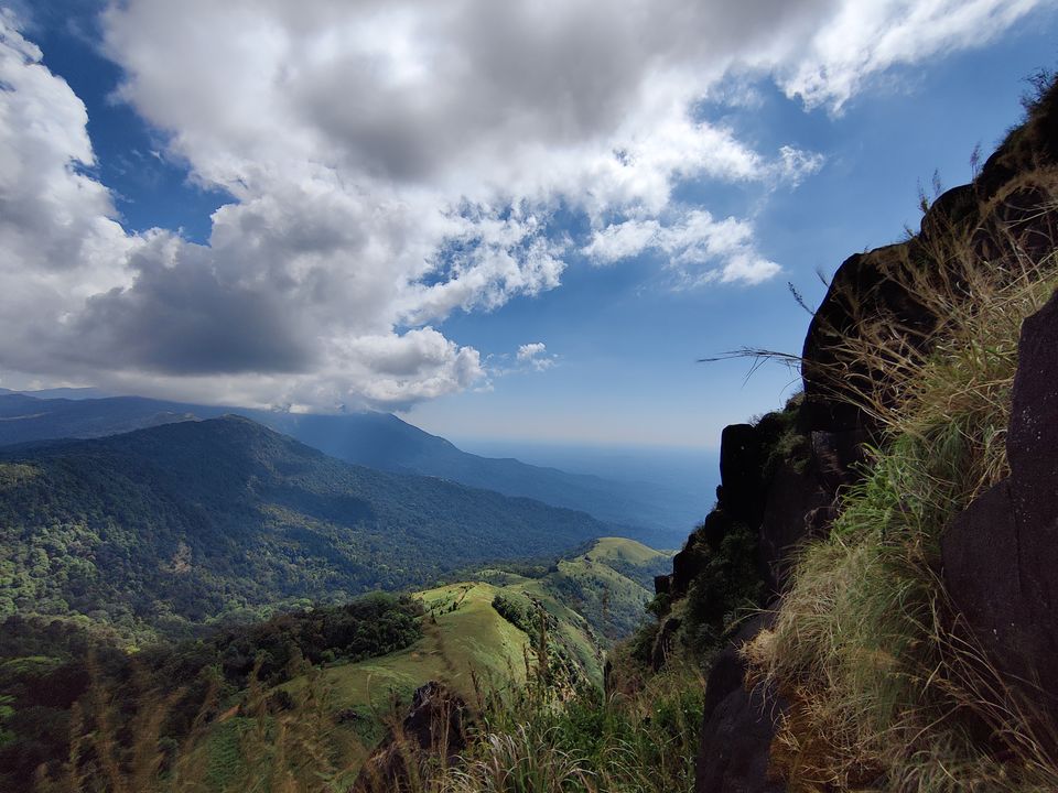 Photo of Kurinjal Peak: A Not-So-Well-Known Peak in Kuduremukha Range, Karnataka by Vighnaraj Bhat