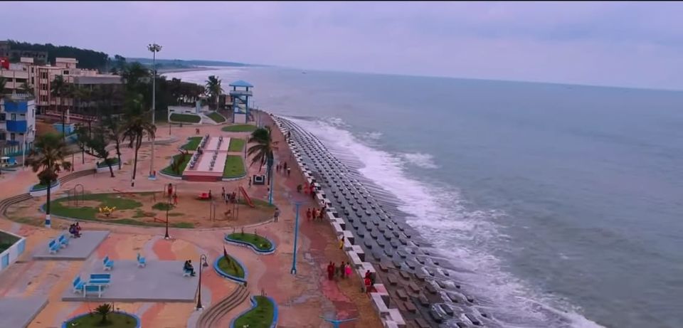 Photo of Old Digha Sea Beach Road, Gadadharpur, Digha, West Bengal, India by Avi Jit