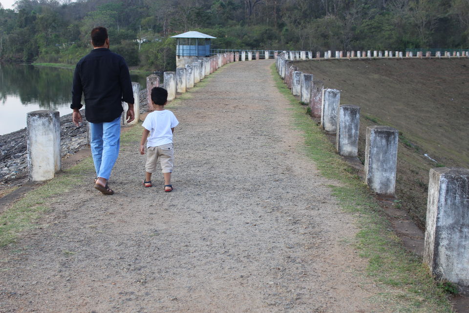 Photo of Chiklihole Dam, Attur Forest, Karnataka, India by GK