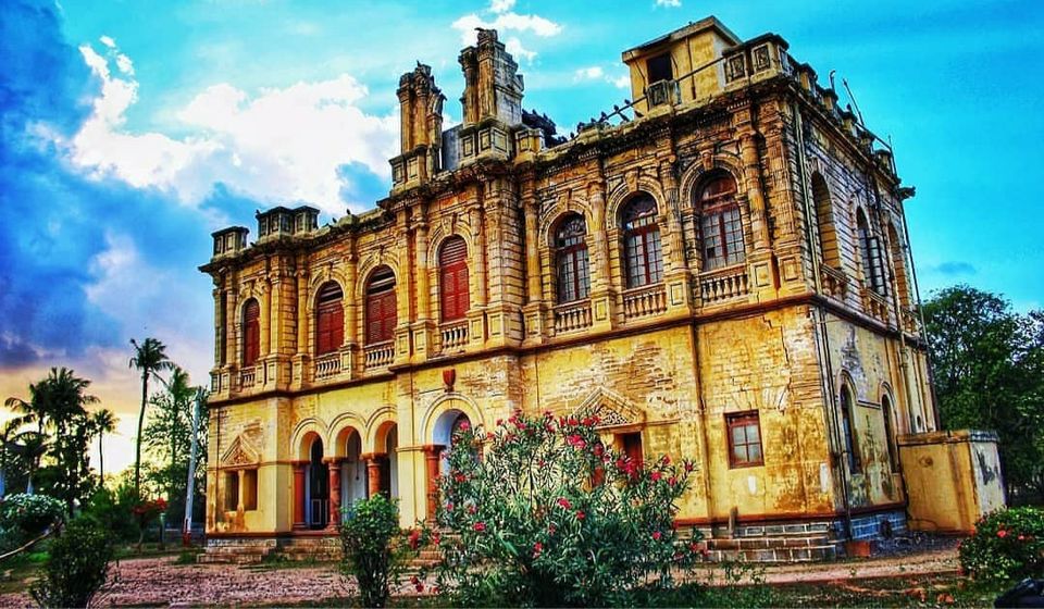 Photo of SharadBaug Palace, Hamirsar Lake Rd, Opp, Bhuj, Gujarat, India by _its_hero