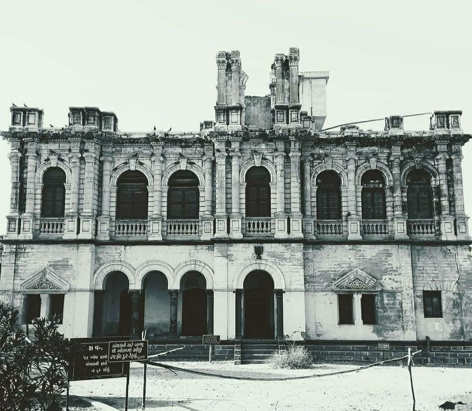 Photo of SharadBaug Palace, Hamirsar Lake Rd, Opp, Bhuj, Gujarat, India by _its_hero