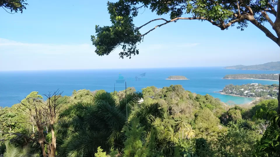 Photo of Karon View Point, 4233 Karon, Mueang Phuket District, Phuket, Thailand by eXplorerTheWandrer