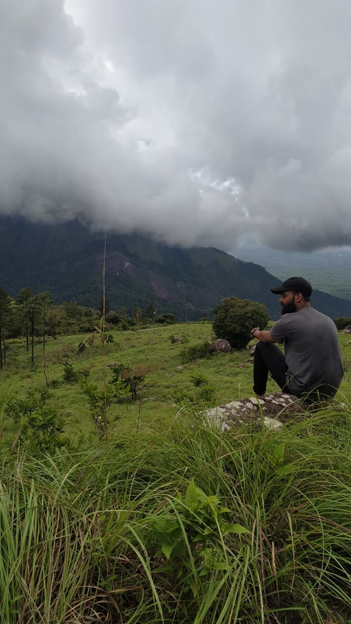 Photo of Enchanting Ponmudi Hills of Kerela by Saivivek Kalivemula