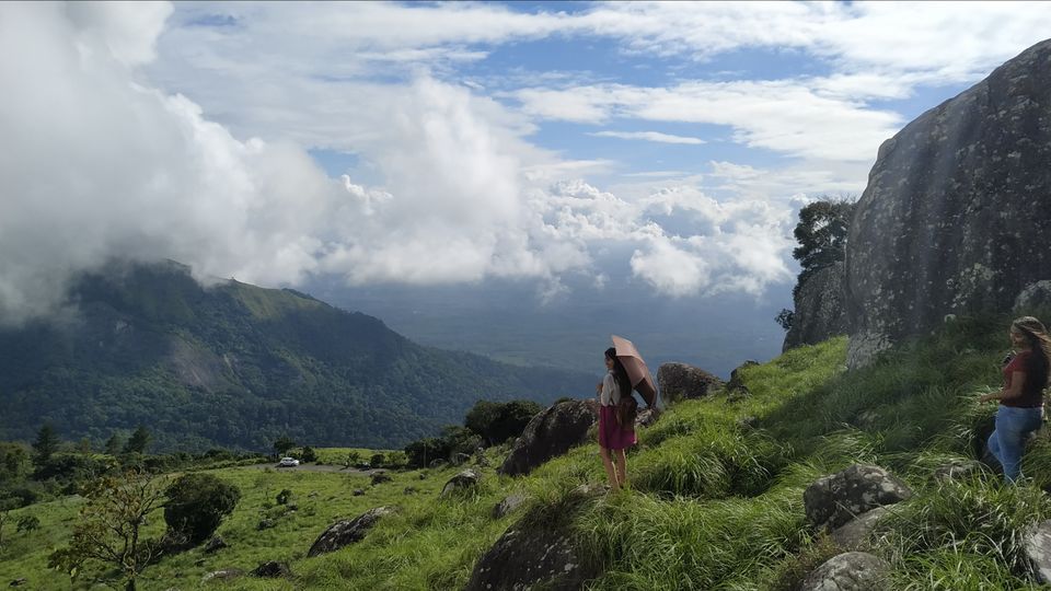 Photo of Enchanting Ponmudi Hills of Kerela by Saivivek Kalivemula