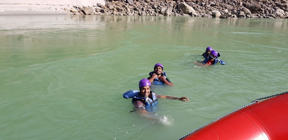 Photo of My travel story' Rishikesh ,.. by Vamshi Krishna