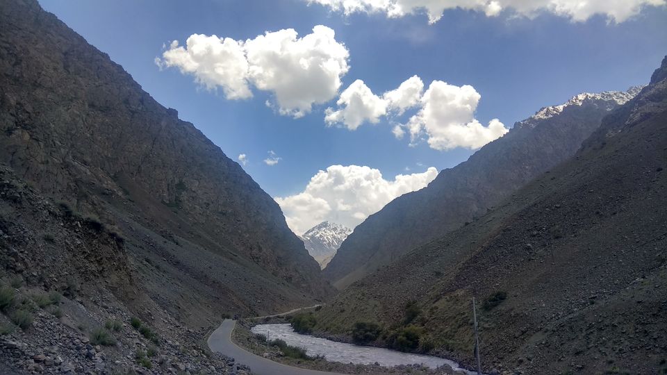 Photo of I travelled to Ladakh for 1 Day and Here's My Experience. by Arnav Gupta