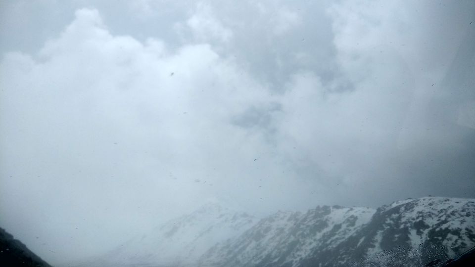 Photo of I travelled to Ladakh for 1 Day and Here's My Experience. by Arnav Gupta
