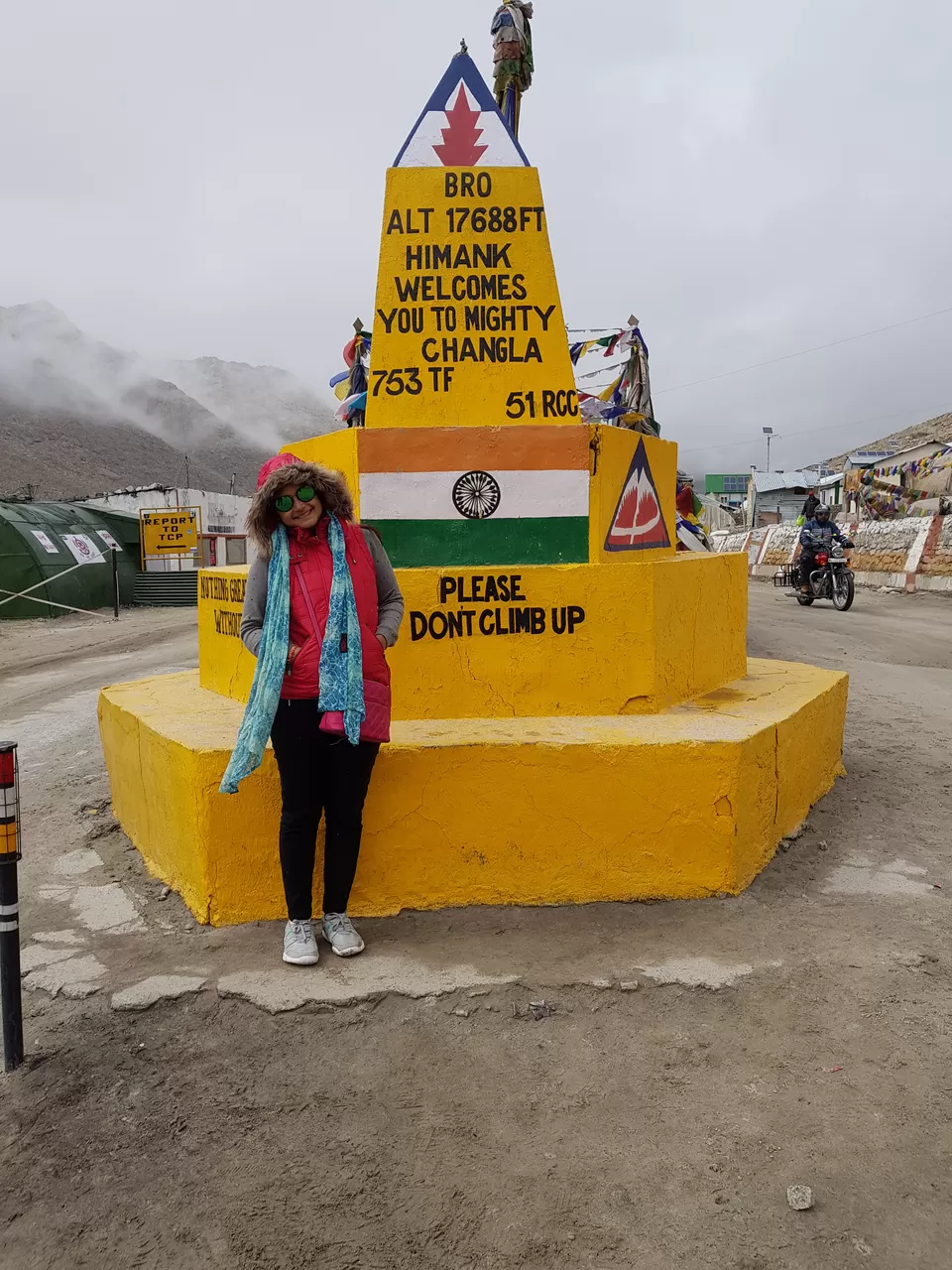 Photo of Changla Pass, Pangong Lake Road by Peripatetic_ss