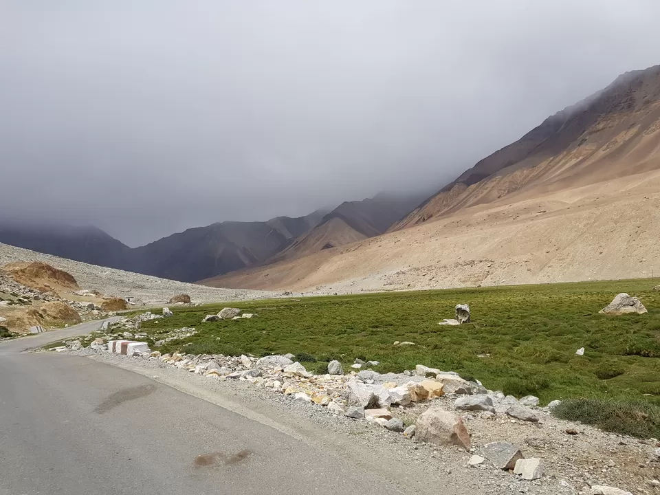 Photo of Changla Pass, Pangong Lake Road by Peripatetic_ss
