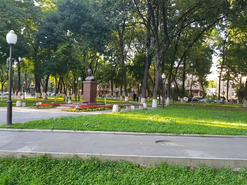 Photo of Shastri Street, Tashkent, Uzbekistan by Peripatetic_ss