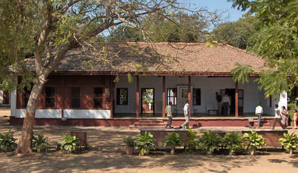 Photo of Sabarmati Ashram, Ashram Road, Hridaya Kunj, Old Wadaj, Ahmedabad, Gujarat, India by Disha Kapkoti