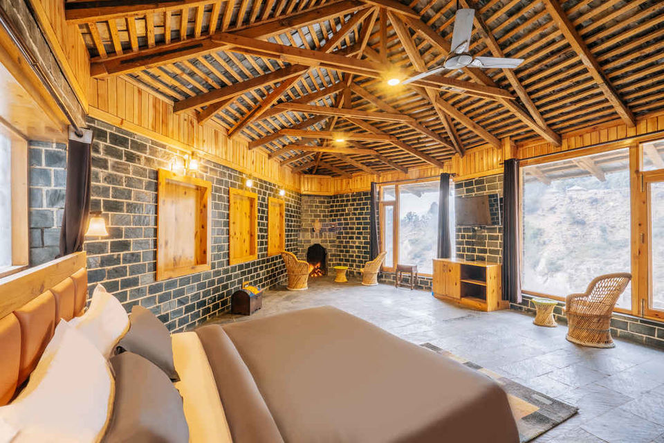 Photo of Indulge Your Senses At The Luxurious Getaway In The Lap of The Himalayas by Saumiabee