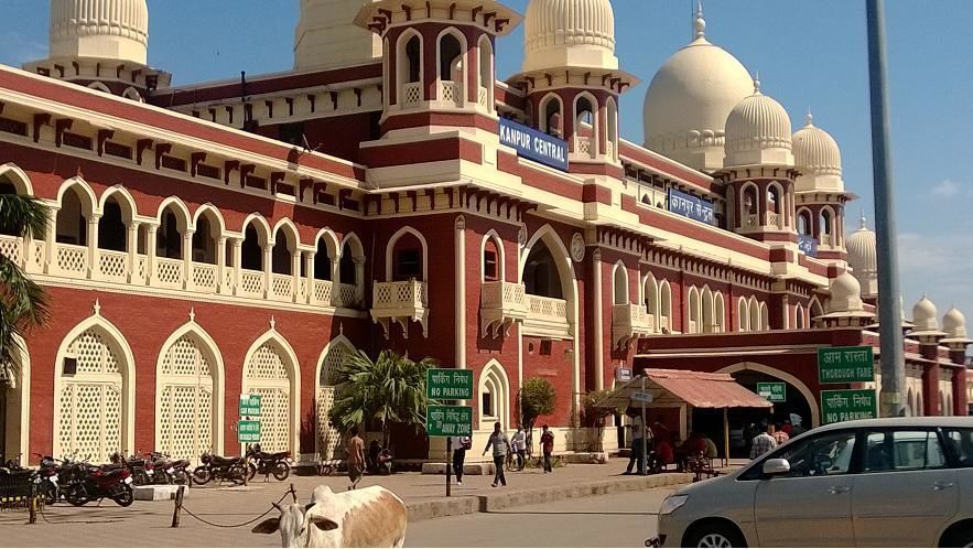 Photo of Kanpur Central Railway Station City Side, Pedestrian Overpass, Khapra Mohal, Mirpur, Kanpur, Uttar Pradesh, India by Kabira Speaking