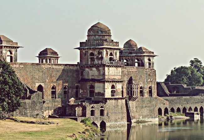 Photo of भीमबेटका रॉक शेल्तेर्स, Bhojpur Raisen, Madhya Pradesh, India by Manju Dahiya