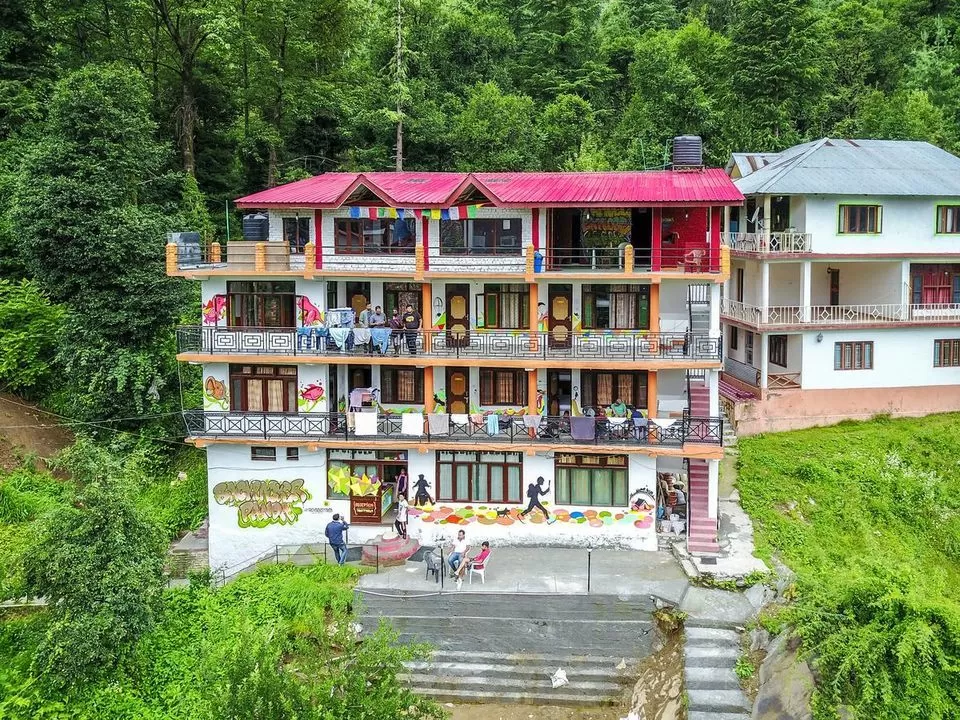 Photo of बैकपैकर पांडा, Old Manali, Manali, Himachal Pradesh, India by Bhawna Sati