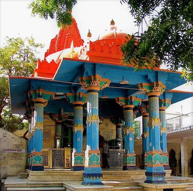 Photo of ब्रह्माजी मंदिर, Brahma Temple Road, Ganahera, Pushkar, Rajasthan, India by सिद्धार्थ सोनी Siddharth Soni