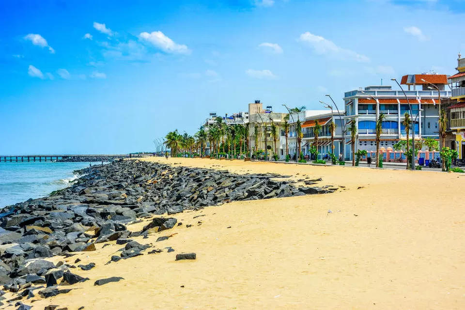 Photo of रॉक बीच, White Town, Puducherry, India by Manju Dahiya