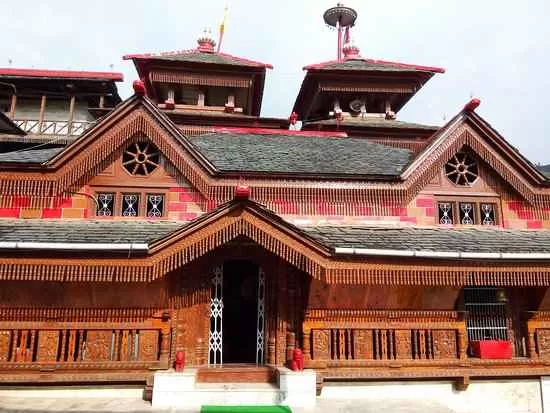 Photo of कमरू नाग, Himachal Pradesh, India by Rishabh Dev