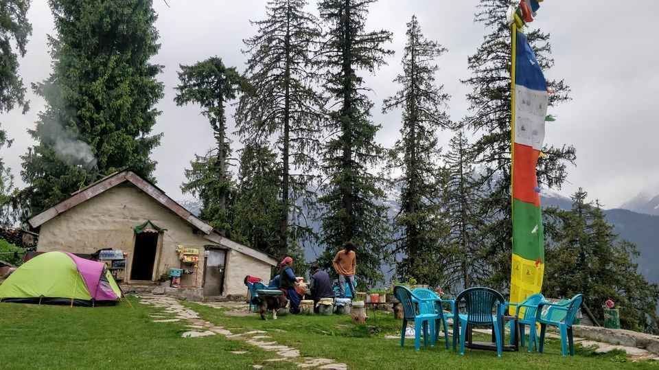Photo of शहरी दोस्त के साथ पहाड़ों के सफर ने दोस्ती और ज़िंदगी, दोनों बदल दी! by Aastha Raj