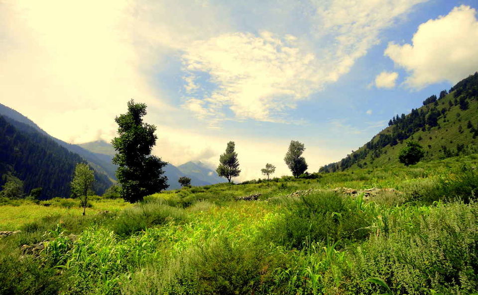 Photo of असली भारत को जानना है तो करो यहाँ के गाँव का सफर by लफंगा परिंदा