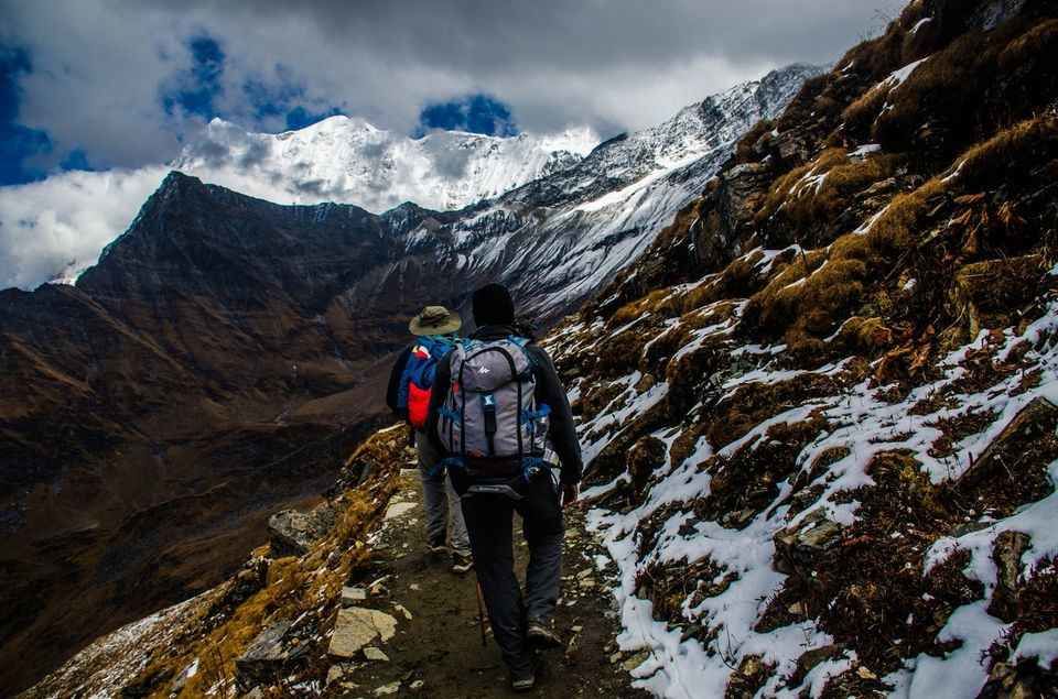 Photo of मनाली से सिर्फ 15 कि.मी. दूर, झीलों और पहाड़ों से घिरी अनछुई जन्नत है 'फुट्टा सौर'! by Aastha Raj