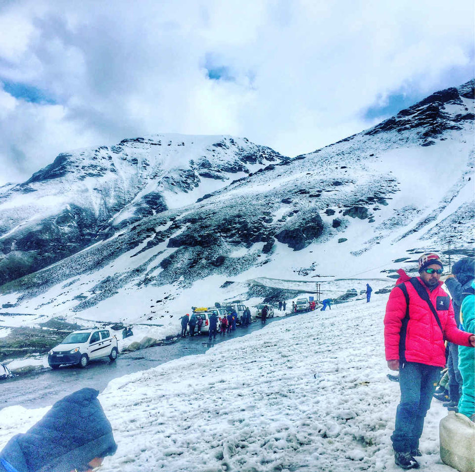 Photo of हिमाचल प्रदेश-अनन्त बर्फ की चोटियों की भूमि #MonsoonYatra by Vivek Khade