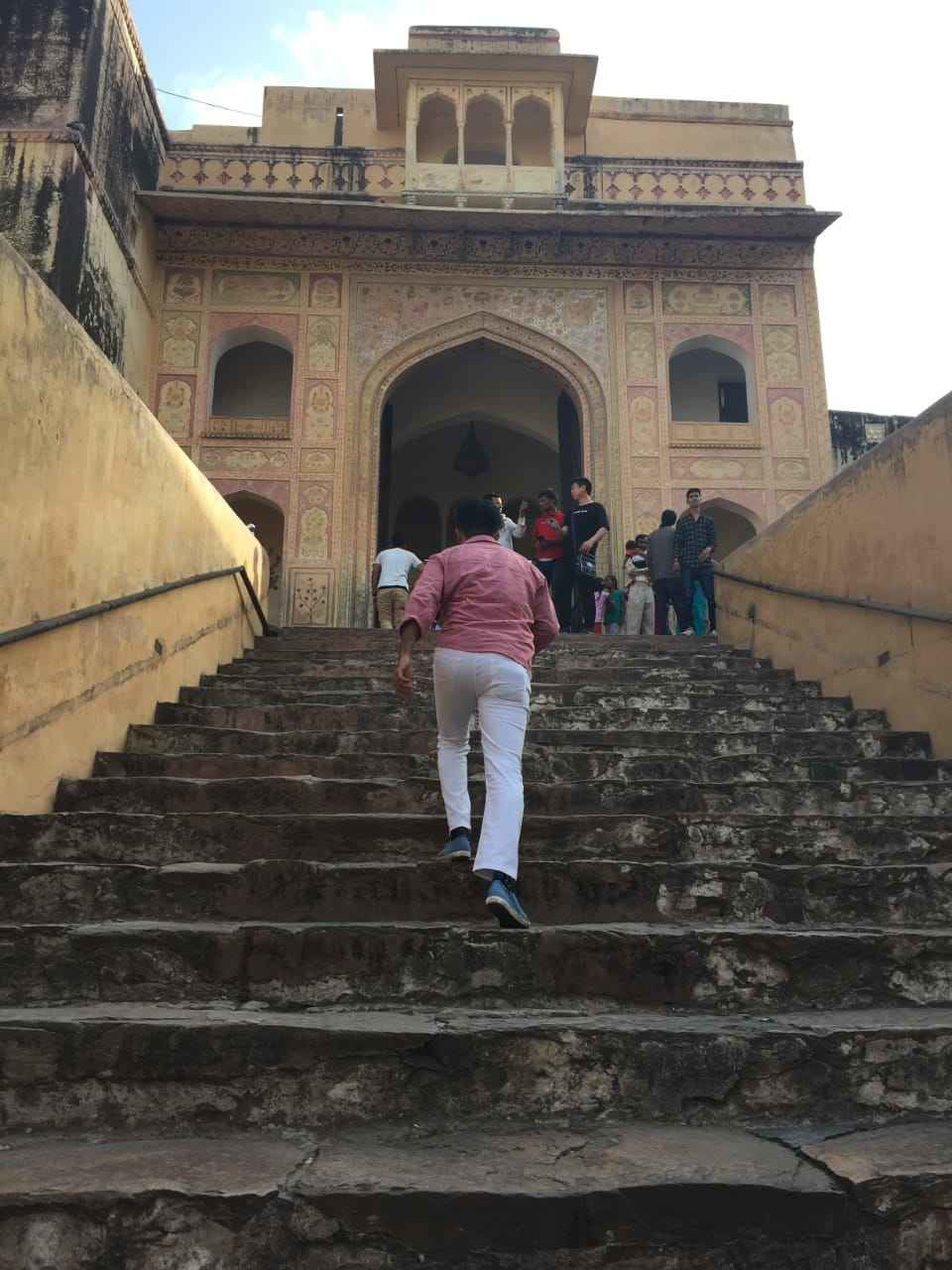 Photo of गुलाबी शहर जयपुर: रोमैंटिक छुट्टियाँ बिताने की परफेक्ट जगह! by Shivani Rawat