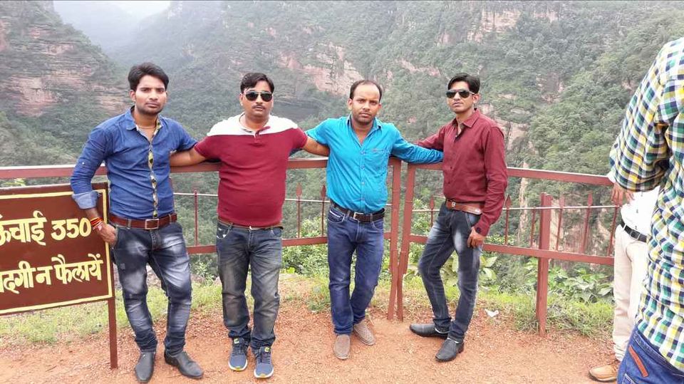 Photo of देश के दिल में बसा है पहाड़, जंगल, झील, झरनों वाला नगर पंचमढी by Ravi Singh