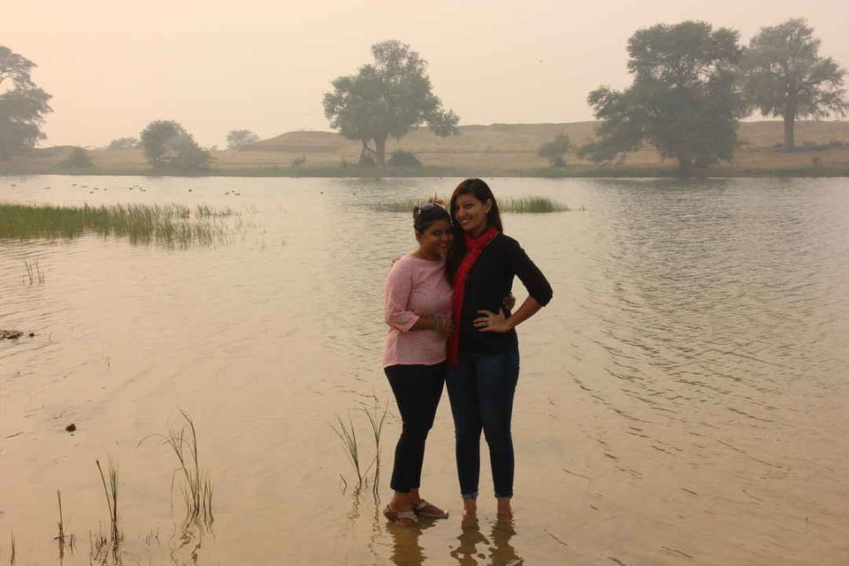 Photo of क्यों हर किसी को अपने बेस्ट फ्रेंड के साथ सफर ज़रूर करना चाहिए! by Shivani Rawat