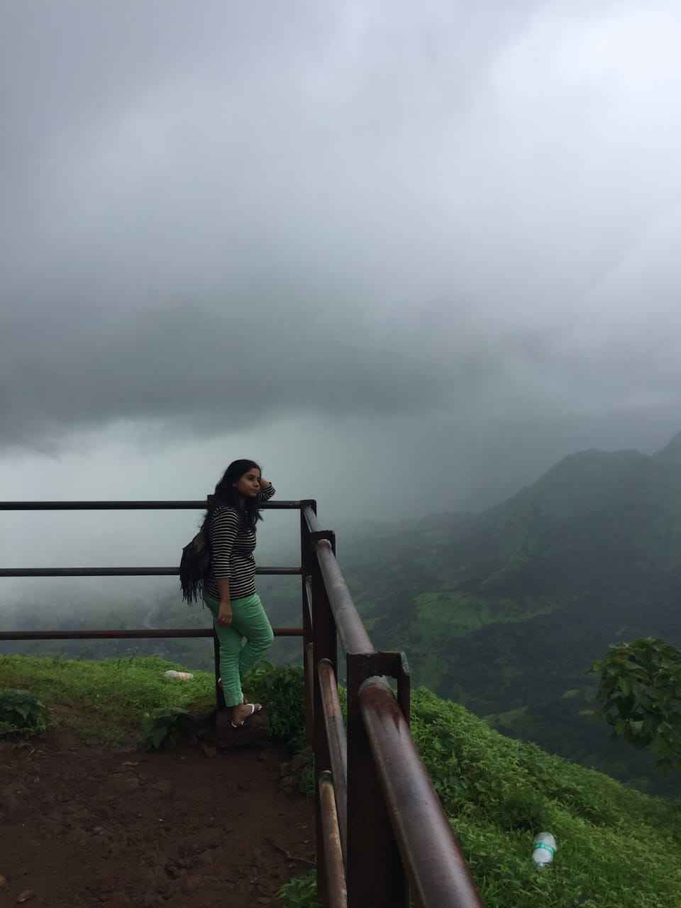 Photo of क्यों हर किसी को अपने बेस्ट फ्रेंड के साथ सफर ज़रूर करना चाहिए! by Shivani Rawat
