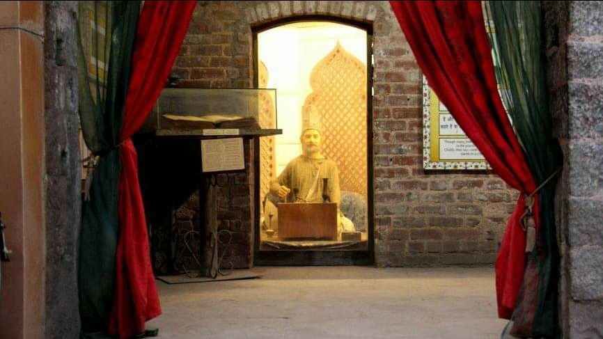 Photo of मिर्जा ग़ालिब से एक मुलाकात (Ghalib Ki Haveli - बल्लीमारान की तफ़रीह) by Kapil Kumar