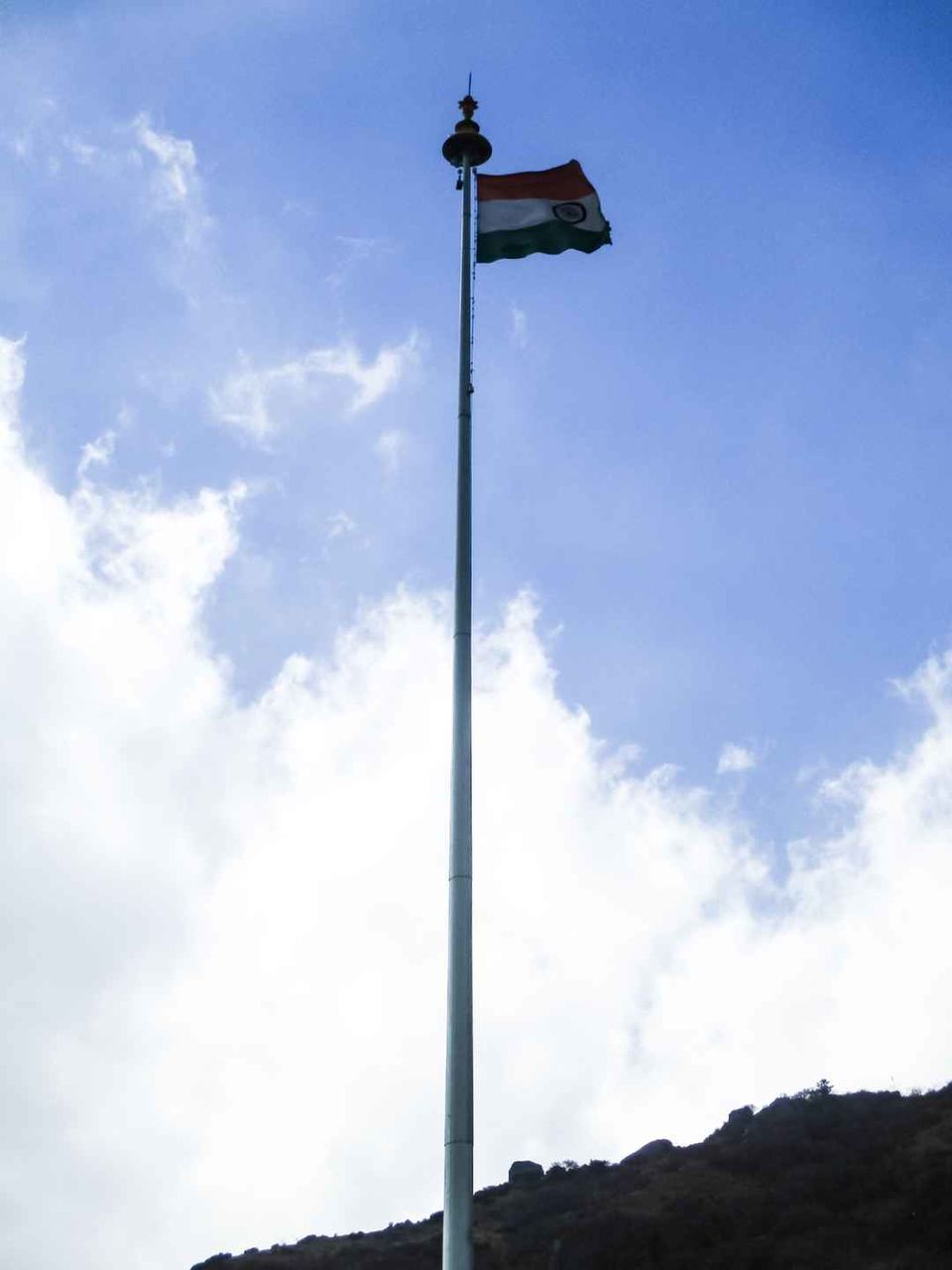 Photo of बाबा हरभजन सिंह: इस शहीद सैनिक की आत्मा आज भी करती है देश की रक्षा by Aakash Kumar