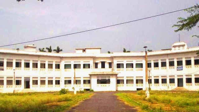 Photo of Nargona Palace, Kathalbari, Darbhanga, Bihar, India by Hitendra Gupta