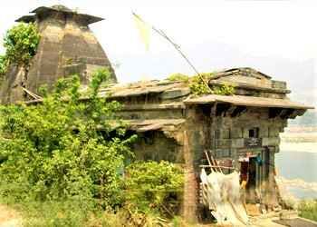 Photo of उत्तराखंड में भी एक श्रीनगर! क्या आपने किया है इस सुंदर घाटी का सफर? by Saransh Ramavat